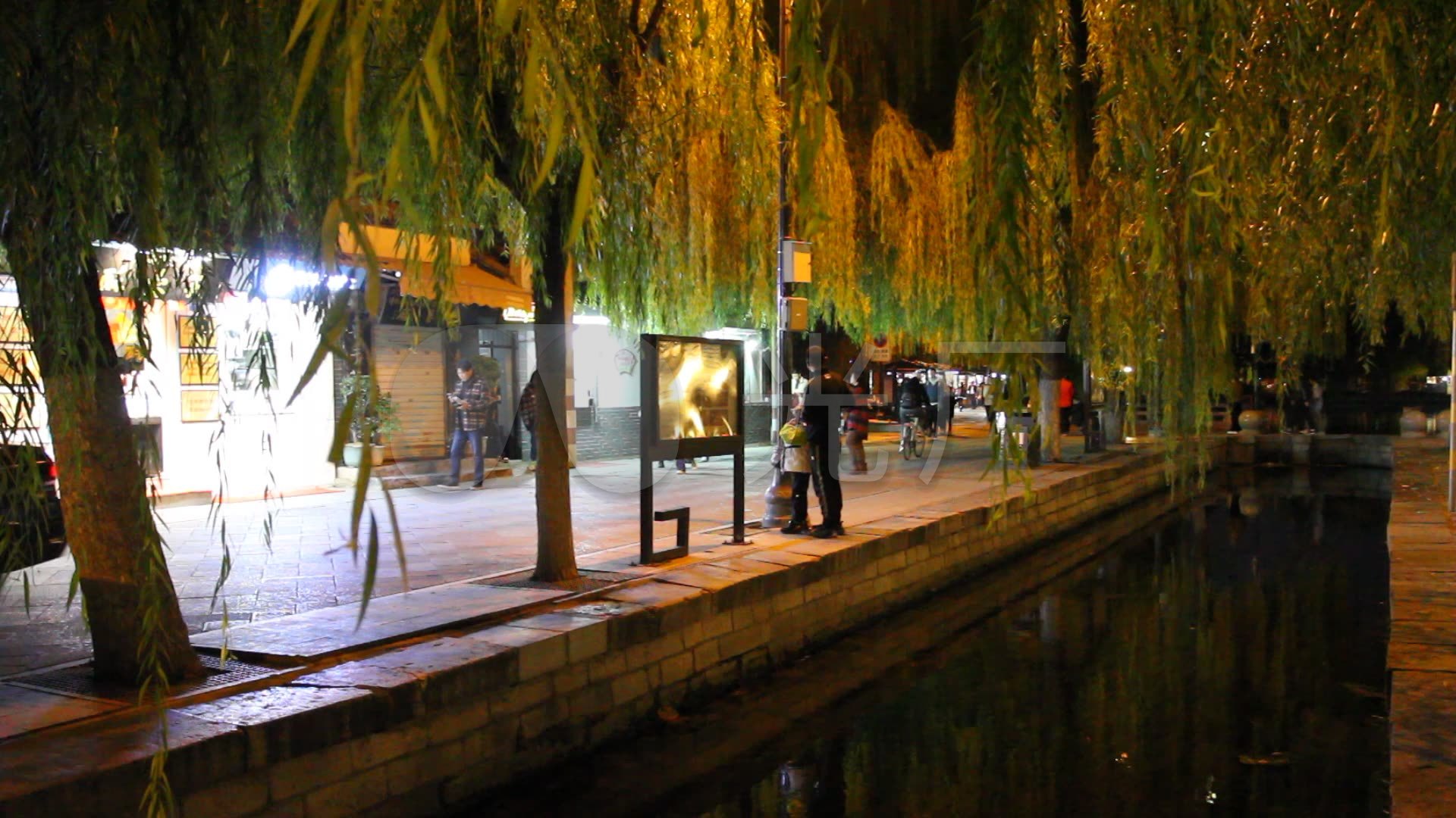 曲水亭街的夜景新貌